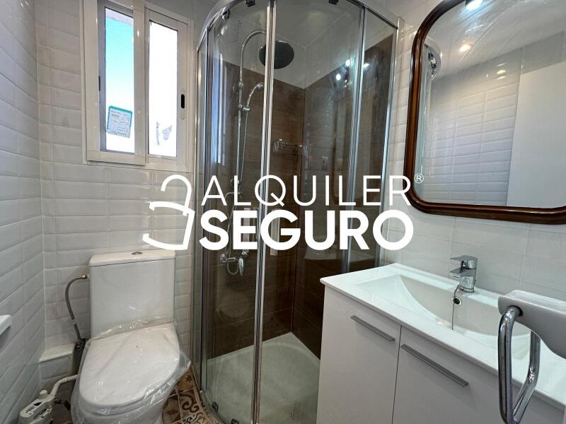 Piso en Calle San José de la Montaña, VALENCIA VALENCIA