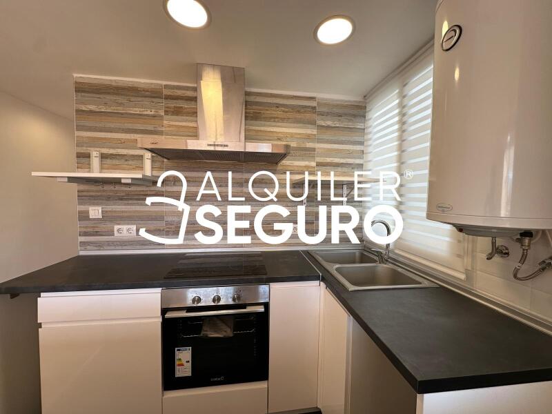 Piso en Calle San José de la Montaña, VALENCIA VALENCIA