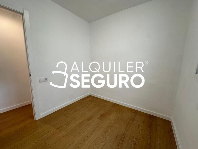 Piso en Calle San José de la Montaña, VALENCIA VALENCIA