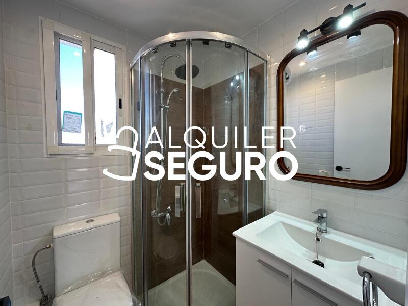 Piso en Calle San José de la Montaña, VALENCIA VALENCIA