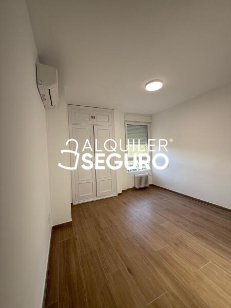 Inmueble en Calle Embajadores, MADRID