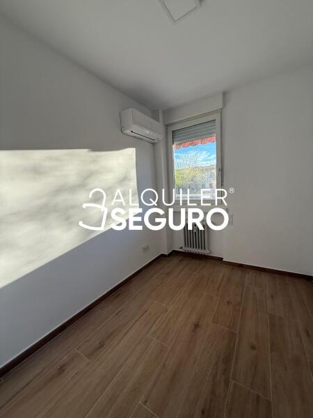 Inmueble en Calle Embajadores, MADRID