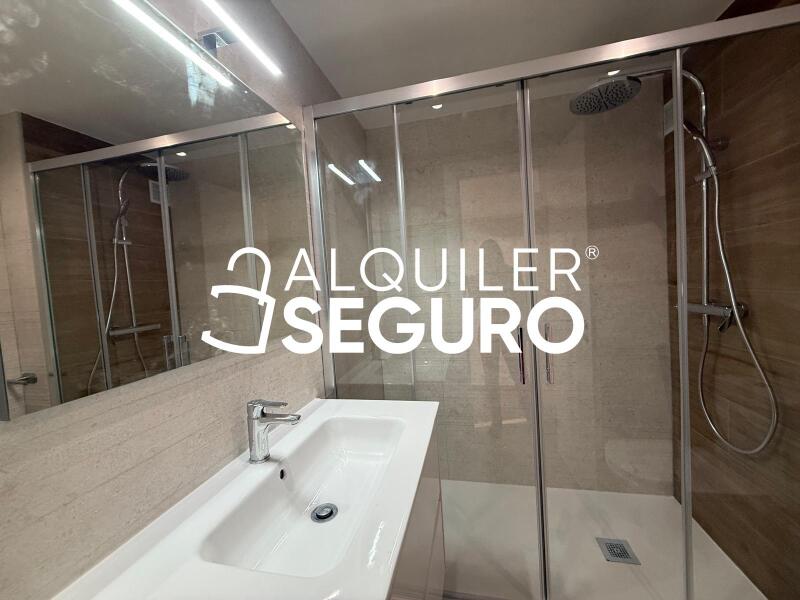 Inmueble en Calle Embajadores, MADRID