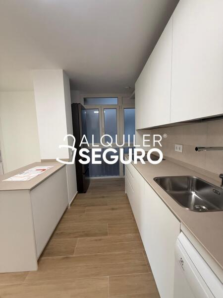 Inmueble en Calle Embajadores, MADRID