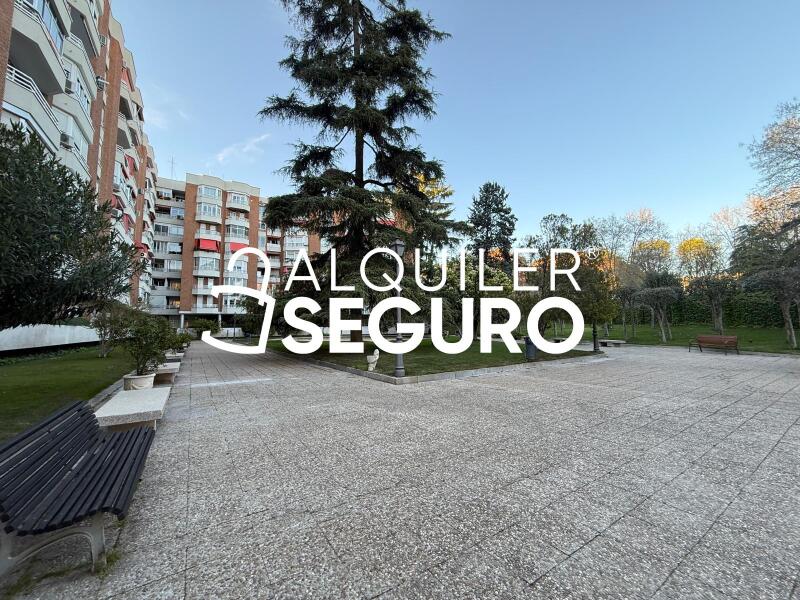 Inmueble en Calle Embajadores, MADRID