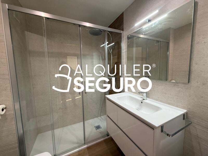 Inmueble en Calle Embajadores, MADRID