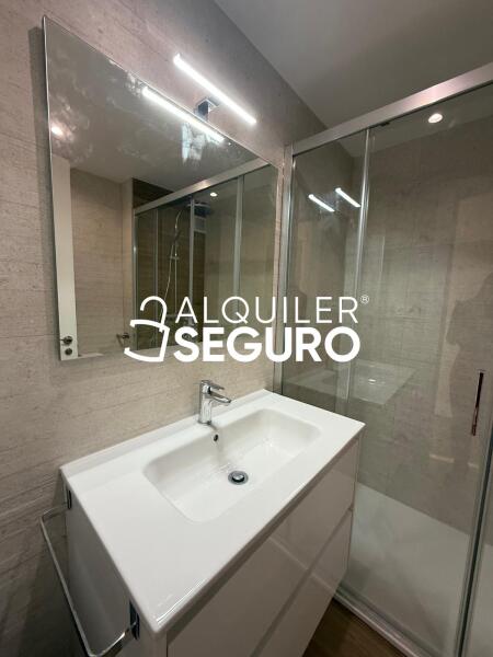 Inmueble en Calle Embajadores, MADRID