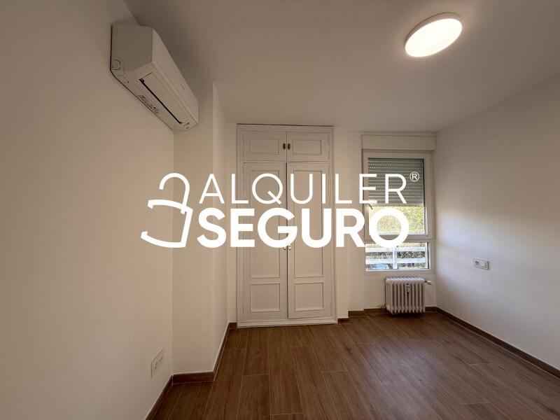 Inmueble en Calle Embajadores, MADRID