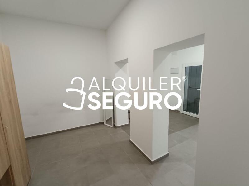 Inmueble en Calle Puerto de Canfranc, MADRID