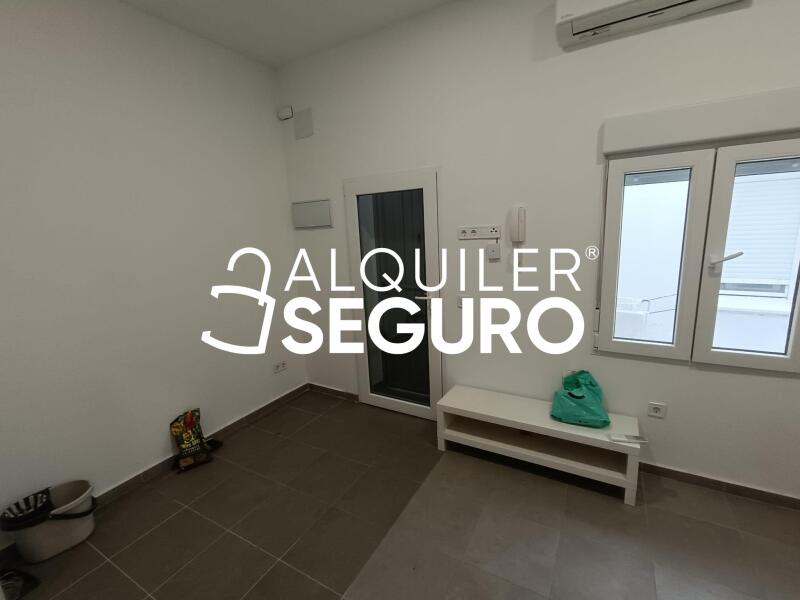 Inmueble en Calle Puerto de Canfranc, MADRID