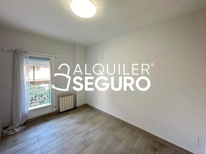 Inmueble en Calle Alzina, MADRID