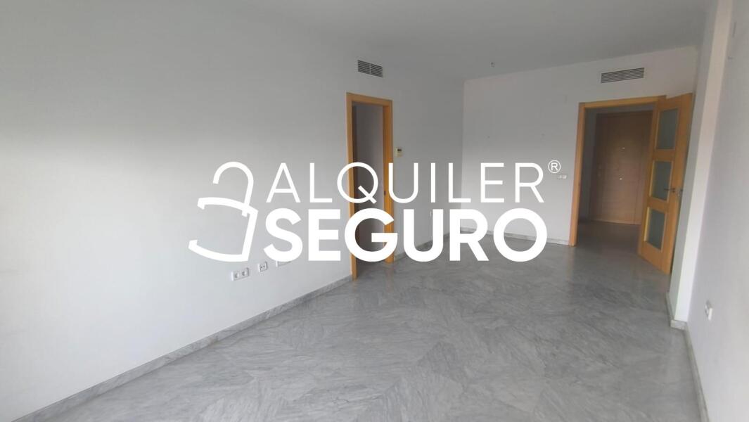 Inmueble en Calle Lituania, SEVILLA