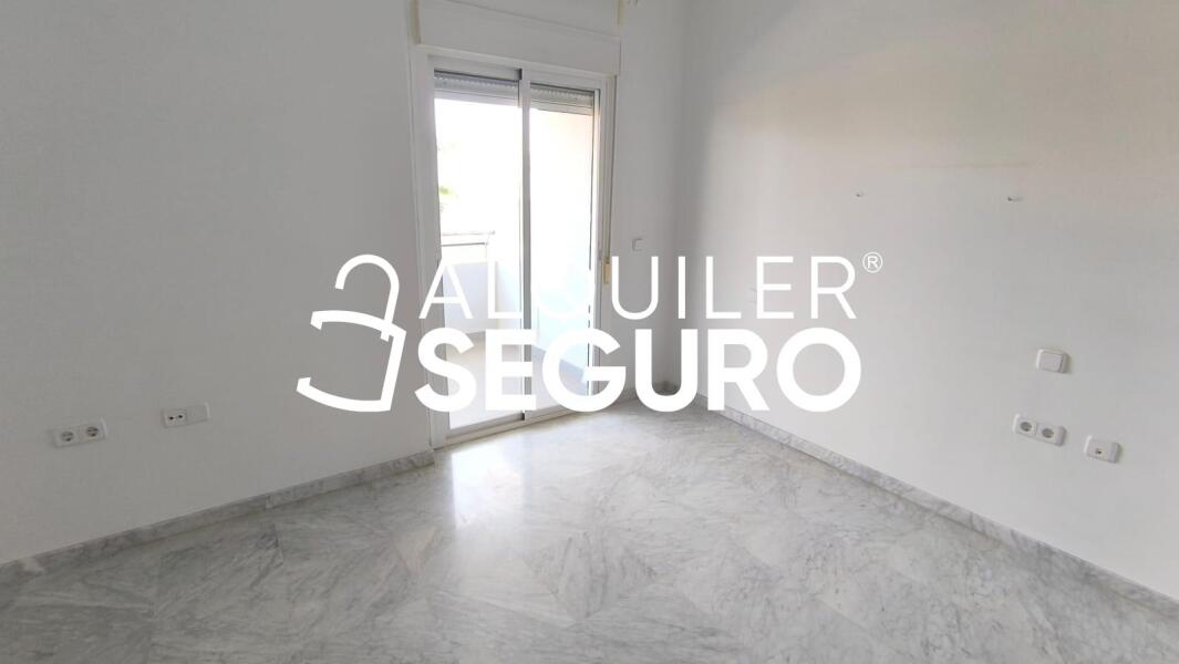 Inmueble en Calle Lituania, SEVILLA