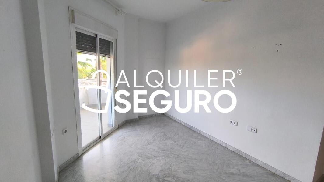 Inmueble en Calle Lituania, SEVILLA