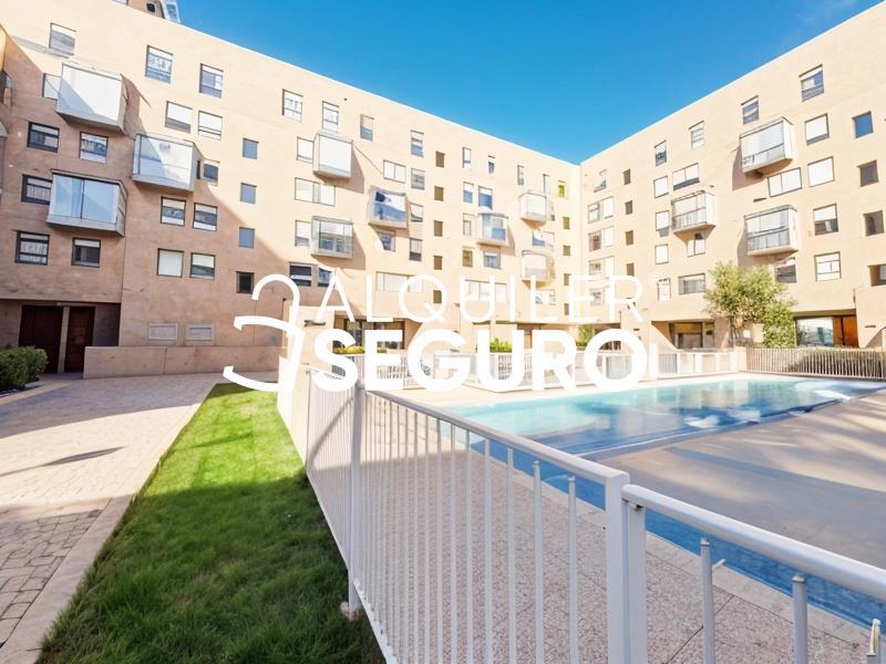 Inmueble en Avenida de las Suertes, MADRID