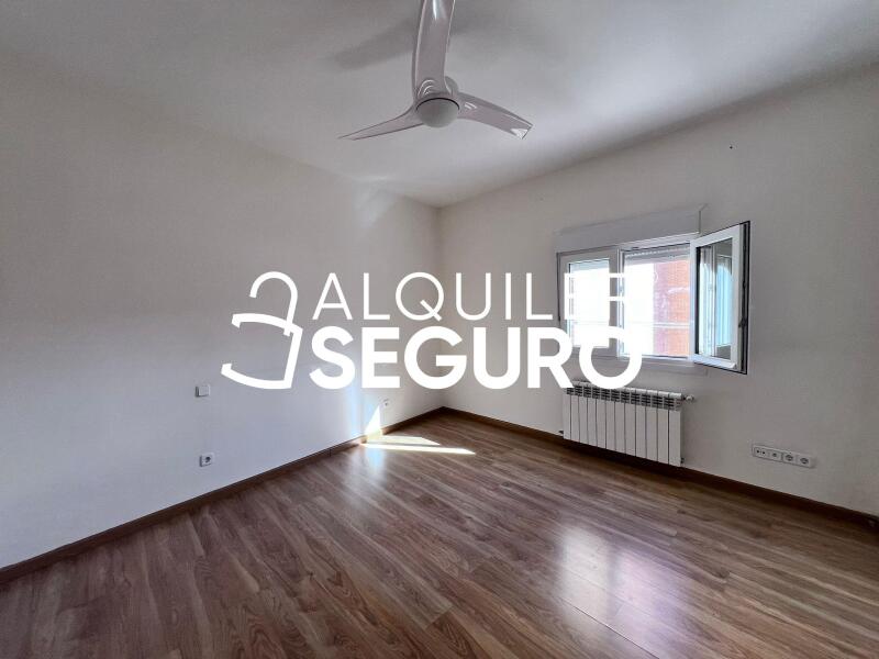 Inmueble en Calle de Leopoldo Gimeno, MADRID