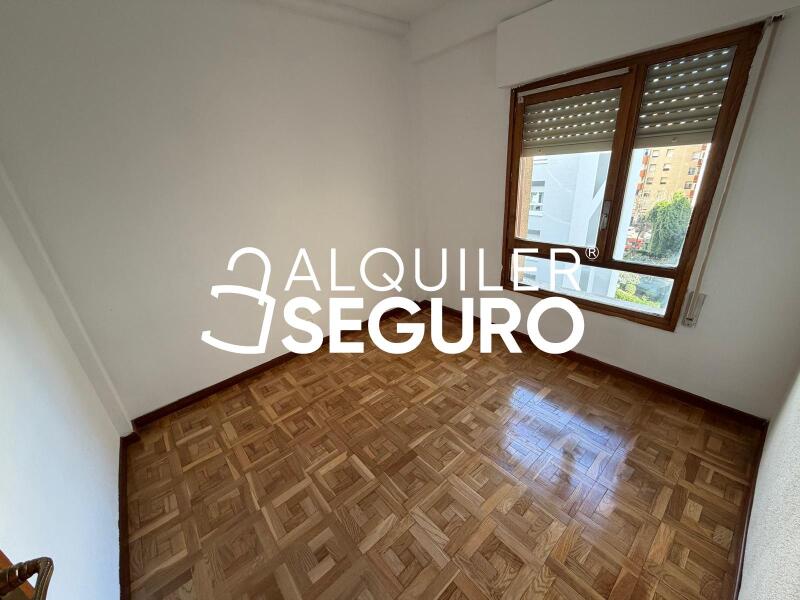 Inmueble en Calle Montevideo, MADRID