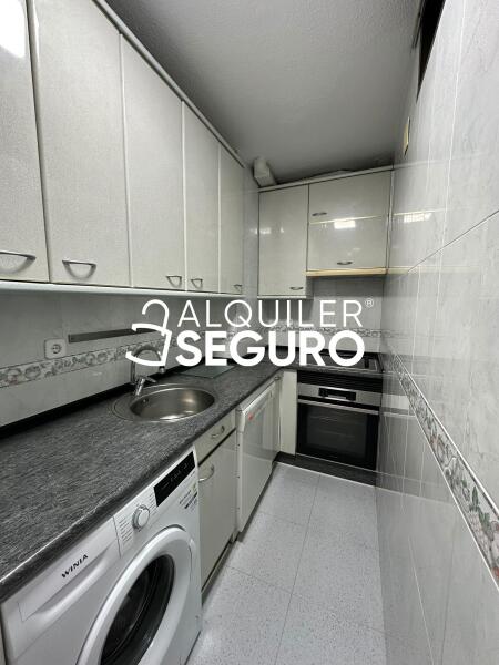 Piso en Calle del Apostol Santiago, MADRID MADRID