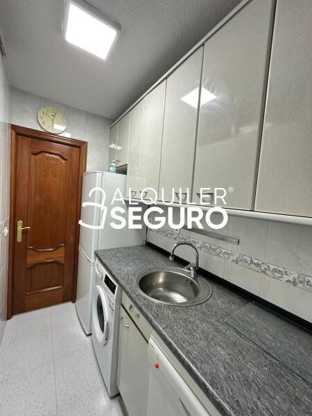 Piso en Calle del Apostol Santiago, MADRID MADRID