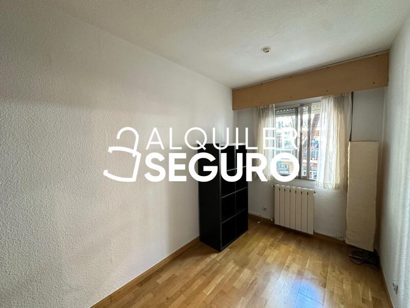 Piso en Calle del Apostol Santiago, MADRID MADRID