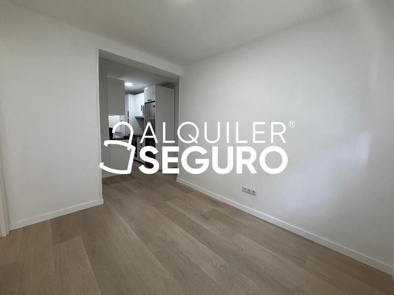 Inmueble en Calle Licenciado Vidrieras, MADRID