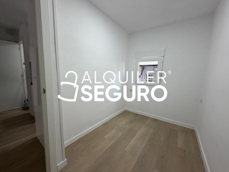 Inmueble en Calle Licenciado Vidrieras, MADRID