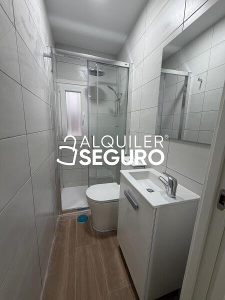 Inmueble en Calle Licenciado Vidrieras, MADRID