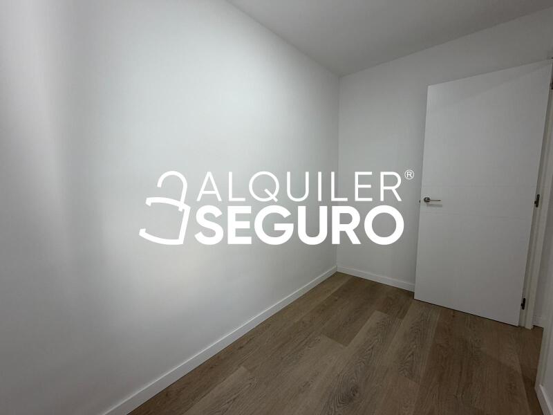 Inmueble en Calle Licenciado Vidrieras, MADRID