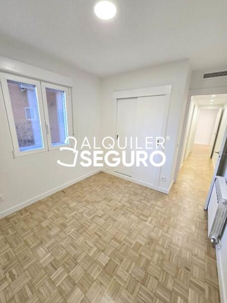 Inmueble en Paseo de Dolores Ibárruri, MADRID