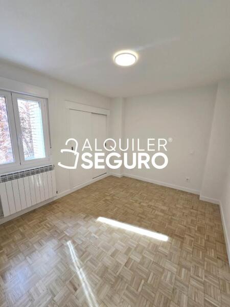 Inmueble en Paseo de Dolores Ibárruri, MADRID