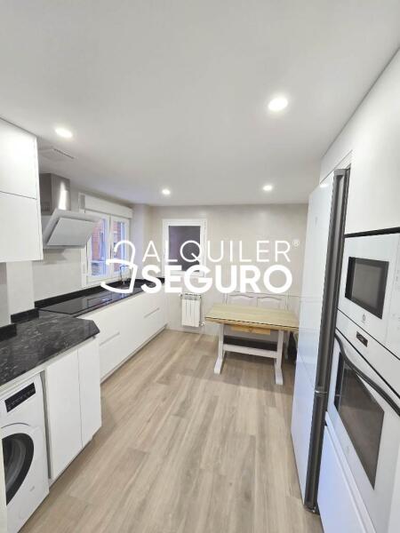 Inmueble en Paseo de Dolores Ibárruri, MADRID