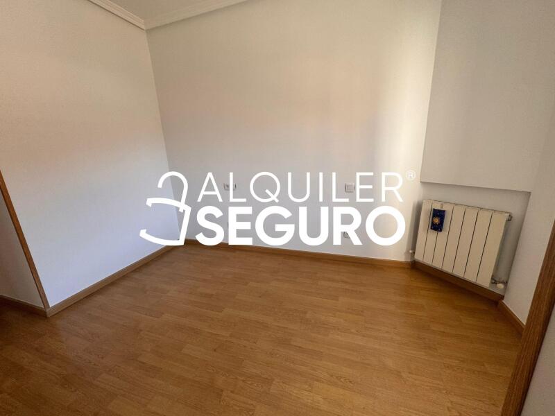 Inmueble en Calle Navas del rey, MADRID