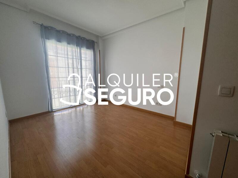 Inmueble en Calle Navas del rey, MADRID