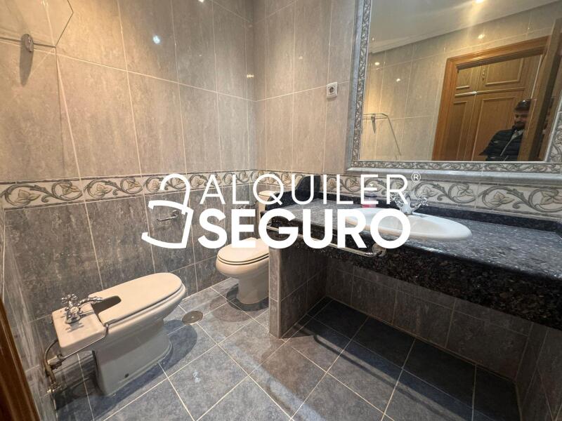 Inmueble en Calle Navas del rey, MADRID