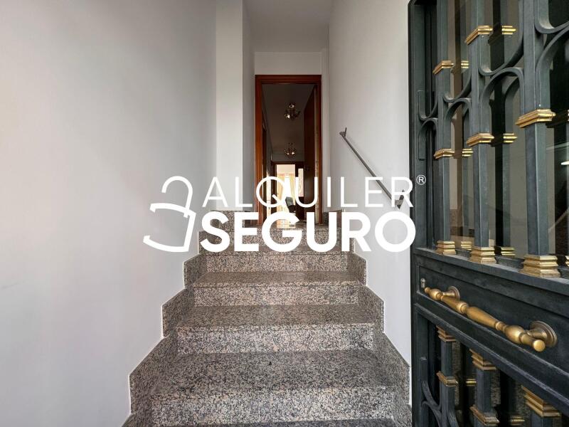 Piso en Calle Navas del rey, MADRID MADRID