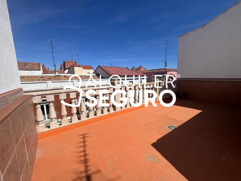 Piso en Calle Navas del rey, MADRID MADRID