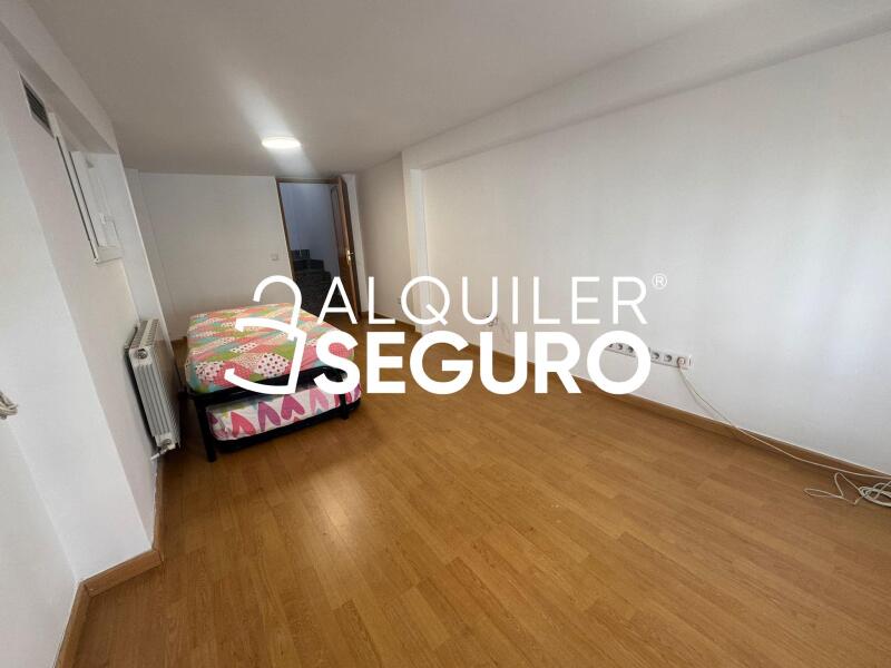 Piso en Calle Navas del rey, MADRID MADRID