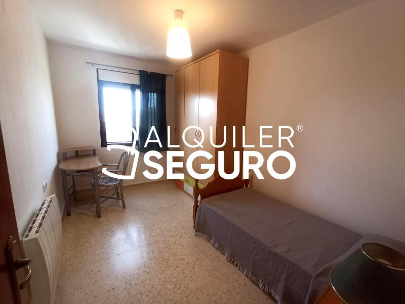 Piso en Calle Sierra Bermeja, MÉRIDA BADAJOZ