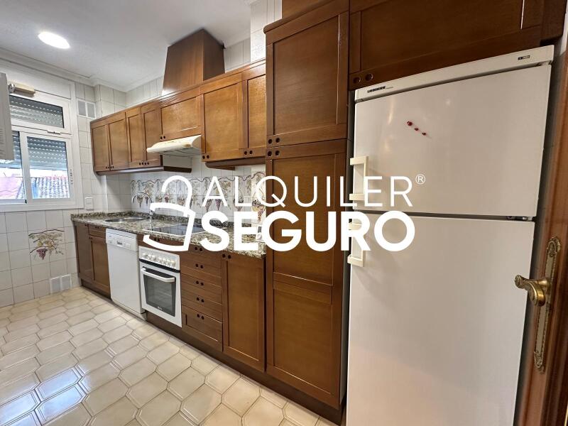 Piso en Avenida Ramon y Cajal, VALENCIA VALENCIA