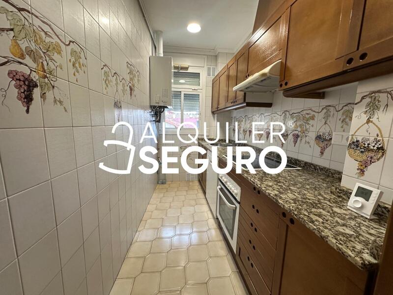 Piso en Avenida Ramon y Cajal, VALENCIA VALENCIA