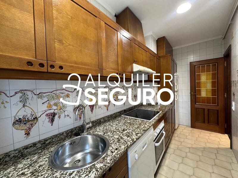 Piso en Avenida Ramon y Cajal, VALENCIA VALENCIA