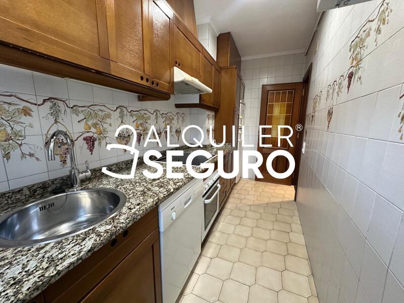 Piso en Avenida Ramon y Cajal, VALENCIA VALENCIA