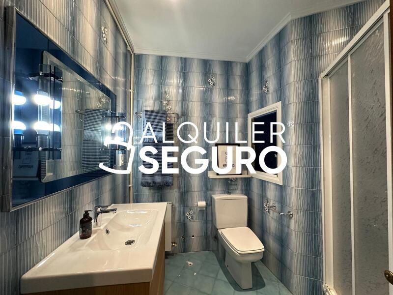 Piso en Avenida Ramon y Cajal, VALENCIA VALENCIA