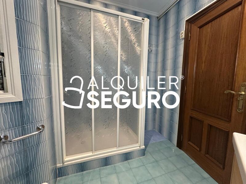 Piso en Avenida Ramon y Cajal, VALENCIA VALENCIA