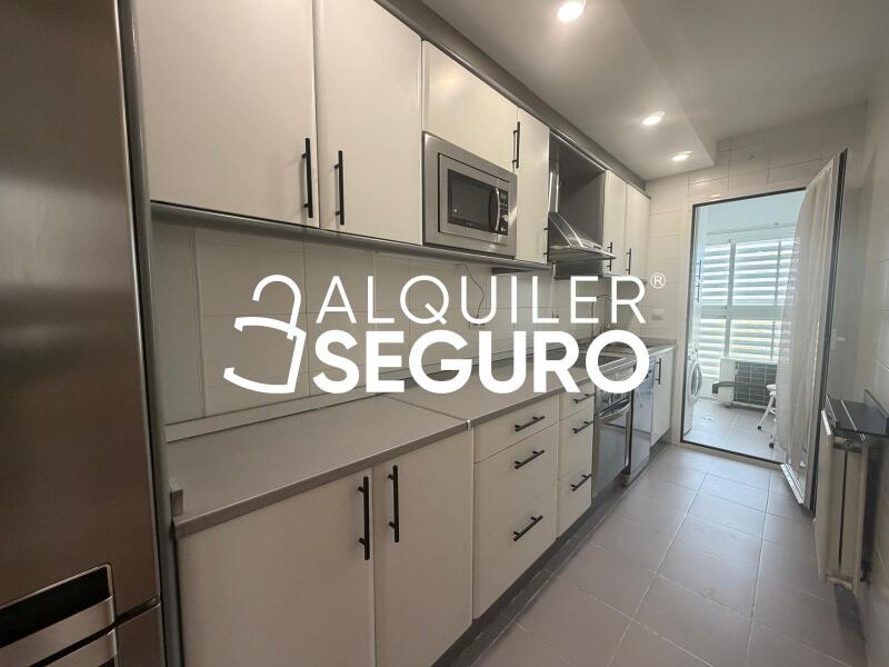 Piso en Avenida de la Gavia , MADRID MADRID