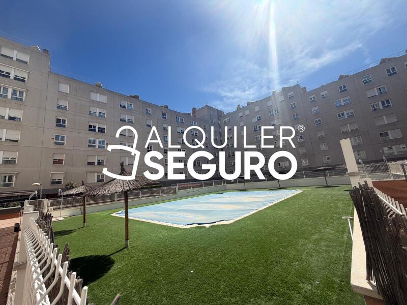 Piso en Avenida de la Gavia , MADRID MADRID