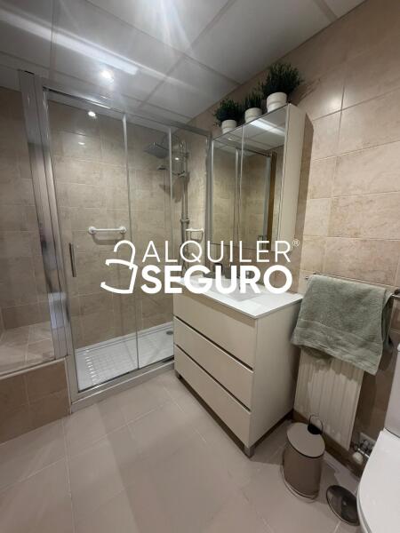 Piso en Avenida de la Gavia , MADRID MADRID