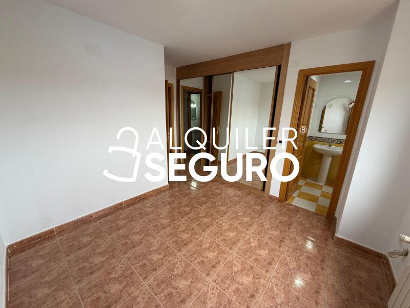 Inmueble en Avenida Mar Mediterráneo, MADRID