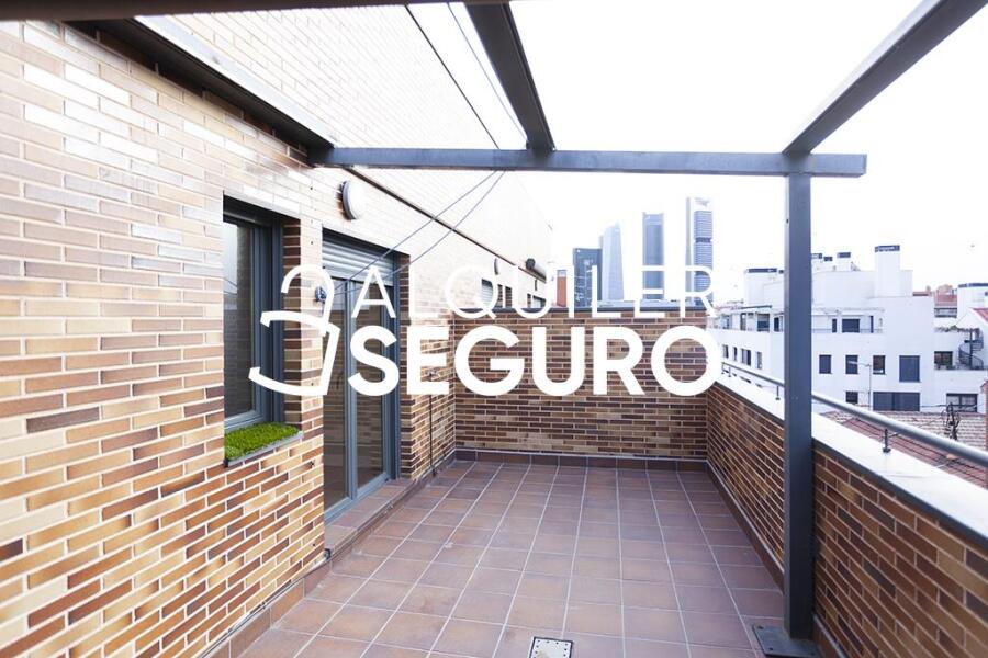 Inmueble en Calle  de Rosario Romero, MADRID