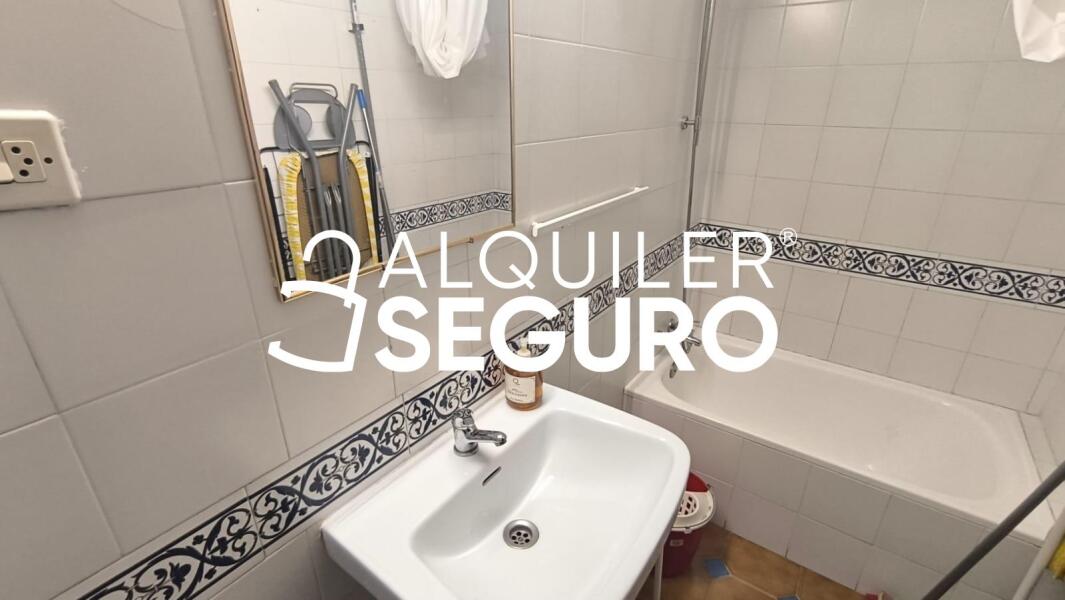 Inmueble en Calle Virgen de Belén, SEVILLA